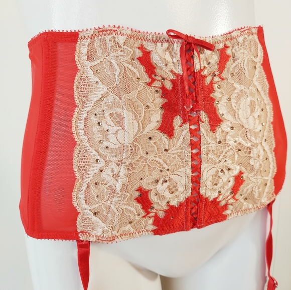 Victorias Secret valentine red corset garter belt - Picture 3 of 12